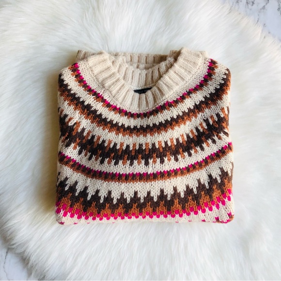 Love Tree Christmas Sweater Size L - Picture 6 of 16